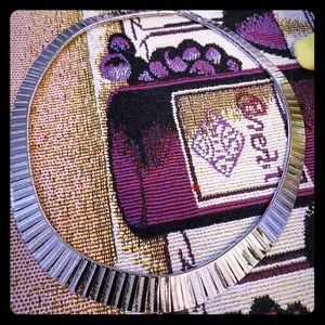 Pretty Napier necklace